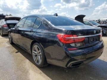 BMW Seria 7 G11-G12 2018 BMW Seria 7 Bmw 750 xi 4.4 Benzyna 600KM, zdjęcie 2