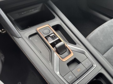 Cupra Leon II Hatchback Facelifting 1.5 eTSI MHEV 150KM 2026 Cupra Leon 1.5 eTSI 150 KM 7-biegowa automatyczna, zdjęcie 25