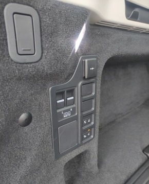 Land Rover Discovery V Terenowy Facelifting 3.0D I6 249KM 2022 Land Rover Discovery 3.0 Diesel 249KM, zdjęcie 21