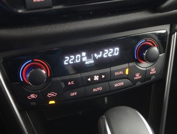 Suzuki SX4 II 2023 Suzuki SX4 S-Cross 1.5 Hybrid, Salon Polska, zdjęcie 11