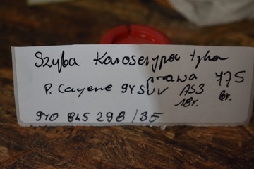 IDEALNI SKLO (OKNO) KAROSERIE ZADNÍ PRAVÁ PORSCHE CAYENNE 9Y SUV AS3 18R. 1