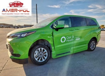 Toyota Sienna III 2024 Toyota Sienna Le 2.5 Hybryda 245KM