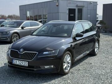 Skoda Superb III Kombi Facelifting 2.0 TDI SCR 150KM 2019 Škoda Superb Skoda Superb 2.0 TDI 150KM 2019