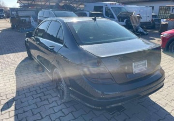 Mercedes Klasa C W204 Limuzyna 3.5 350 4MATIC 306KM 2011 Mercedes-Benz Klasa C 2011 MERCEDES-BENZ C350 4x4 - na placu w POLSCE po a, zdjęcie 6
