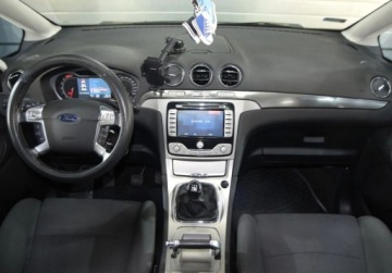 Ford S-Max I Van 2.0 i 16V 145KM 2009 Ford S-Max 2.0 Benzyna 145KM, zdjęcie 5