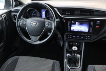 Toyota Auris II Touring Sports Facelifting 1.6 Valvematic 132KM 2017 Toyota Auris 1.6 Valvematic, Salon Polska, Klima, zdjęcie 6