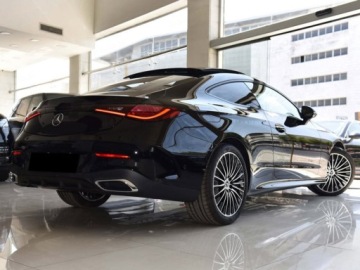 Mercedes CLE Coupe 2.0 200 204KM 2026 MERCEDES-BENZ CLE 200 4-Matic AMG Line 2.0 (204KM) 2026, zdjęcie 2