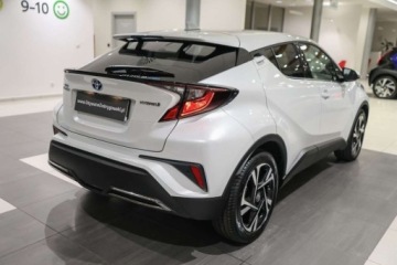 Toyota C-HR I Crossover Facelifting 2.0 Hybrid Dynamic Force 184KM 2023 Toyota C-HR 2.0 Hybrid Style 2.0 Hybryda 184KM, zdjęcie 10