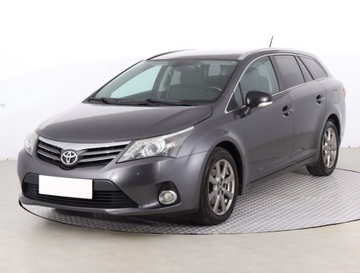 Toyota Avensis III Wagon Facelifting 2.0 D-4D 124KM 2012 Toyota Avensis 2.0 D-4D, Klima, Klimatronic, zdjęcie 1