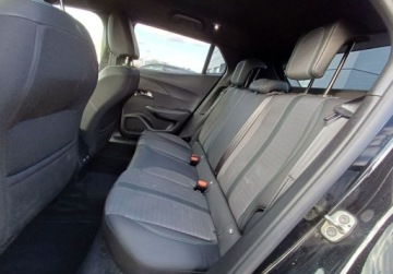 Peugeot 2008 II e-SUV Elektryczny 50kWh 136KM 2023 Peugeot 2008 87 e-2008 Allure Pack 136 KM I wl. Gwarancja FV23, zdjęcie 26