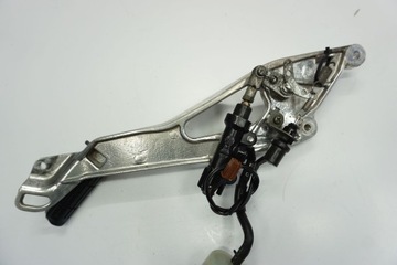 YAMAHA TDM 900 02-12 КОМПЛЕКТ ПРАВОЙ ПОДНОЖКИ