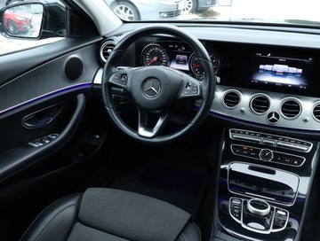 Mercedes Klasa E W213 Cabrio 2.0 200 184KM 2017 Mercedes E E 200, Salon Polska, Automat, Skóra, zdjęcie 6