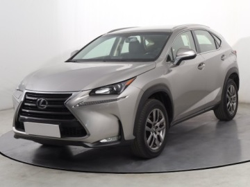 Lexus NX I SUV 200t 238KM 2015 Lexus NX 200t, Salon Polska, Serwis ASO, 4X4, zdjęcie 1