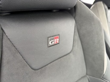 Toyota C-HR I Crossover Facelifting 2.0 Hybrid Dynamic Force 184KM 2023 Toyota C-HR 2.0 Hybrid GR Sport Toyota C-HR GR-SPO, zdjęcie 18