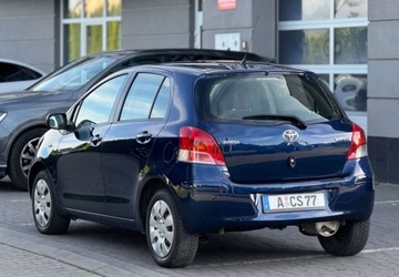Toyota Yaris II Hatchback 5d 1.0 VVT-i 69KM 2009 Toyota Yaris Toyota Yaris 1.0 VVT-i Cool Edition, zdjęcie 5