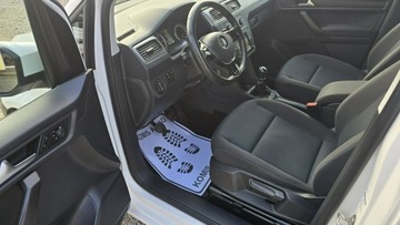 Volkswagen Caddy IV Kombi Maxi 2.0 TDI SCR BlueMotion Technology 150KM 2019 Volkswagen Caddy Maxi, 5 drzwi, PDC, zdjęcie 9