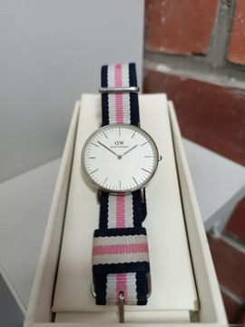 ZEGAREK DAMSKI DANIEL WELLINGTON DW00100471 - PETITE UNITONE 32mm (zw506c)