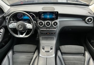 Mercedes GLC C253 SUV Facelifting 2.0 300d 245KM 2022 Mercedes-Benz GLC GLC 300d, Kamera 360, Hak, Tempomat, GPS, Pamiec foteli,, zdjęcie 3