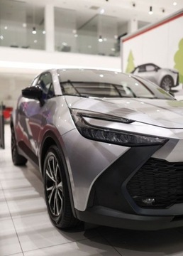 Toyota C-HR II SUV 1.8 Hybrid 140KM 2024 Toyota C-HR 1.8 Hybrid Style 1.8 Hybryda 140KM, zdjęcie 9