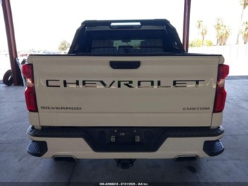 Chevrolet Silverado II 2019 Chevrolet Silverado 1500 Custom 2019 5.3l 5.3 Benzyna 355KM, zdjęcie 4