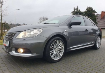 Suzuki Kizashi 2.4 VVT 178KM 2010 Suzuki Kizashi 2.4 178KM 4x4 Automat BiXenon Navi 2xCzujniki Parkowania 2.4, zdjęcie 15