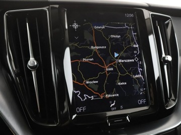 Volvo XC60 II 2019 Volvo XC 60 mHEV 4x4 automat full LED półskóra, zdjęcie 24