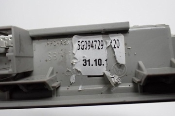 LAMPA INTERIÉR KABINY ORIGINÁLNÍ 5G0947291 VW GOLF VII 7 18R