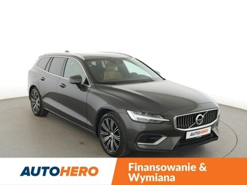 Volvo V60 II  Kombi 2.0 T8 Twin Engine 390KM 2019 Volvo V60 GRATIS! Pakiet Serwisowy o wartości, zdjęcie 9
