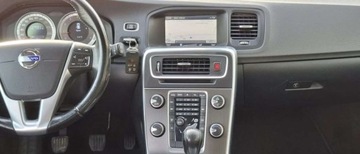 Volvo V60 I Kombi 1.6 T3 150KM 2012 Volvo V60 Volvo V60 T3 Kinetic 1.6 Benzyna 150KM, zdjęcie 13