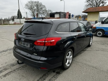 Ford Focus III Kombi Facelifting 1.0 EcoBoost 125KM 2015 Ford Focus 125KM Model 2016, zdjęcie 10