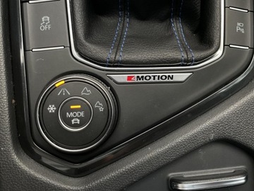 Volkswagen Tiguan II SUV R 2.0 TSI 320KM 2023 Volkswagen Tiguan 2.0TSI 320KM R DSG 4MOTION (bezw, zdjęcie 38