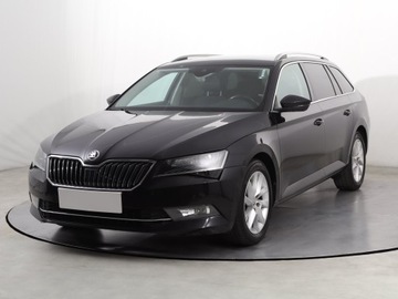 Skoda Superb III Kombi 2.0 TDI 190KM 2017 Skoda Superb 2.0 TDI, Salon Polska, 187 KM, zdjęcie 1