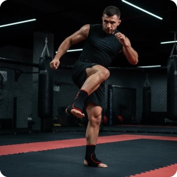 ГИБКИЕ ПРОТЕКТОРЫ ЛОДЫЖЕК С ЗАЩИТНЫМ СЛОЕМ MMA КИКБОКСИНГ L