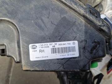 HALOGEN LED PRAVÝ VW PASSAT B8 FACELIFT