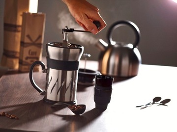 PARIS PRESS Пресс с кофемолкой / PEUGEOT