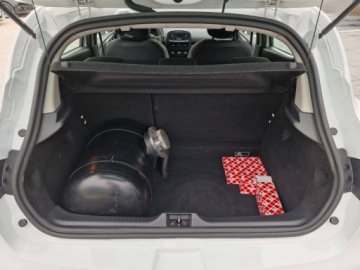 Renault Clio IV Hatchback 5d 1.2 16V 73KM 2016 Renault Clio 2015 Piekny bialy 1.2 benzyna GAZ salon Polska gwarancja, zdjęcie 17