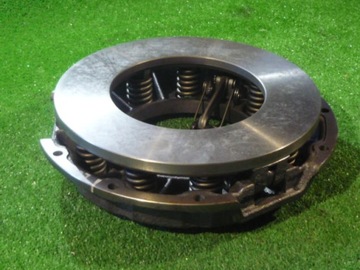 ДАВЛЕНИЕ СЦЕПЛЕНИЯ CLAAS 655024 631884