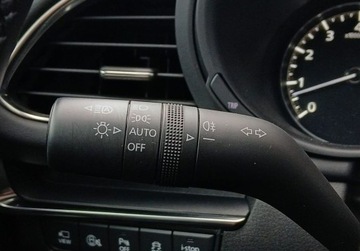 Mazda 3 IV Hatchback 2.0 Skyactiv-G 122KM 2023 Mazda 3 3 Hatchback 2.0 mHEV Exclusive Line Vat Marza Salon PL 1 wl., zdjęcie 31