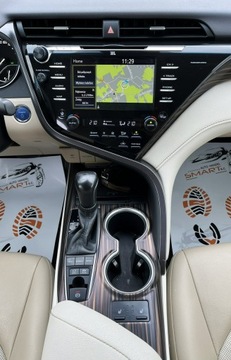 Toyota Camry IX Sedan 2.5 Hybrid Dynamic Force 218KM 2020 Toyota Camry Executive+Pakiet VIP/Srewis/ Salon PL, zdjęcie 19