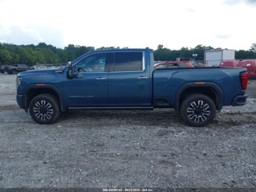  GMC Sierra 2500HD Denali 2024 6.6l 6.6 Benzyna 470KM, zdjęcie 2