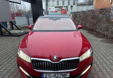 Skoda Superb III Liftback Facelifting 2.0 TSI 190KM 2019 Skoda Superb Skoda Superb 2.0 TSI LampK DSG 2.0 Benzyna 190KM, zdjęcie 4