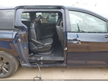 Chrysler Pacifica II 2020 Chrysler Pacifica Hybrid Limited 2020 3.6l 3.6 Hybryda 260KM, zdjęcie 6