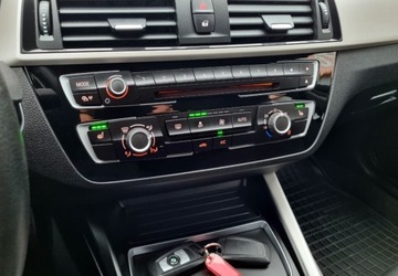BMW Seria 1 F20-F21 Hatchback 5d Facelifting 2015 116i 109KM 2017 BMW Seria 1 116i 1,5 109KM Benzyna 6-Biegow Serwis 1.5 Benzyna 109KM, zdjęcie 30