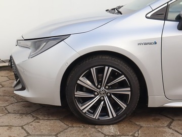 Toyota Corolla XII 2021 Toyota Corolla 2.0 Hybrid, Salon Polska, zdjęcie 12