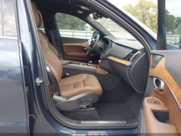 Volvo XC90 II 2024 Volvo XC 90 Recharge Plug-in T8 Plus 2024 2.0 Hybryda Plug-in 312KM, zdjęcie 9