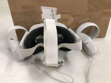 Очки виртуальной реальности Oculus Quest 2 64 ГБ + 2 контроллера