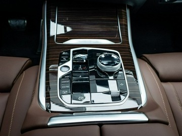 BMW X5 G05 SUV Facelifting 3.0 40d 352KM 2025 BMW X5 xDrive40d Dostępne od ręki!, zdjęcie 17
