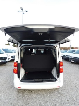 Opel Vivaro C Kombi Long 1.5 120KM 2021 Opel Vivaro HDI-120 Klima 9-osobowy Android/Apple Serwis ASO F-vat 23% 2021, zdjęcie 2
