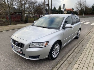 Volvo V50 2.0 TD 136KM 2009 Volvo V50 AUTOMAT NAWIGACJA KLIMATYZACJA SKORY...