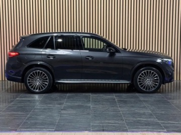 Mercedes GLC C254/X254 SUV 2.0 200d 163KM 2025 MERCEDES-BENZ GLC 200 d 4-Matic AMG Line 2.0 163KM 2025, zdjęcie 4